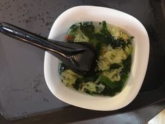 菠菜蛋花汤-田老师红烧肉老家肉饼(东单店)