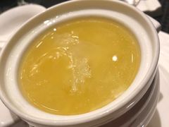 -半岛翡丽海鲜自助餐厅(观风亭店)