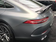 -上海星瀚奔驰4S店(红柳路店)