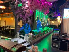 -韵秋荷(宝山龙湖天街店)