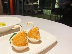 天鹅酥-申粤轩酒楼·三十年粤菜经典(丁香花园店)