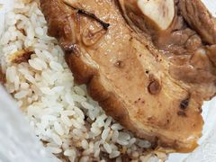 -梁阿婆廿年老牌扣肉糯米饭