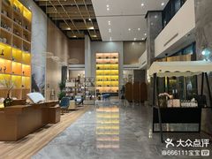 -苏州工业园区奥特莱斯亚朵酒店