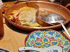 -洱火云南酸菜牛肉火锅(石景山当代商城店)