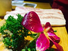 -唯成•韩国炭火烤肉 유성고기