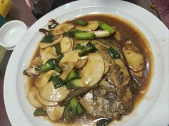 家烧鲳鱼年糕-红灯笼龙凤饭店(宁波老字号店)