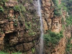 -大平台龙居瀑布旅游区