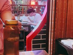 -宽板凳老灶火锅(南礼士路店)