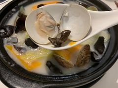 -港丽餐厅(高德置地店)