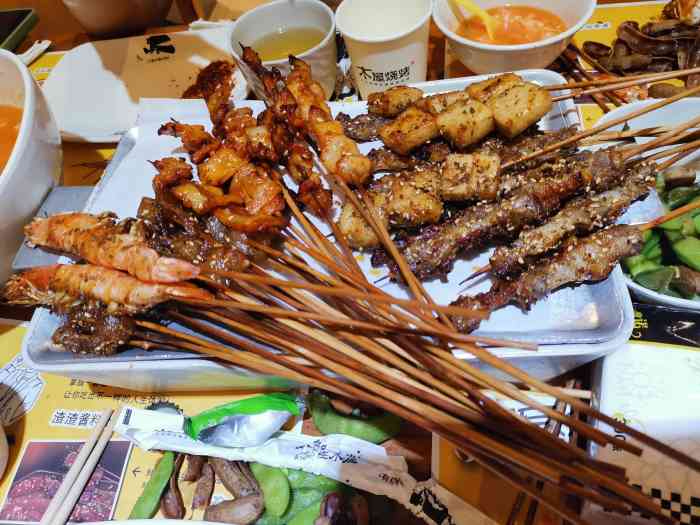 木屋烧烤(海光寺店)-"经常来吃,最近菜单有变化,扇贝王没了,有.