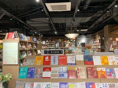 -漓江书院(三祺广场店)
