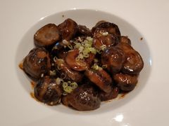 清烧房县小花菇-广州富力君悦大酒店空中花园