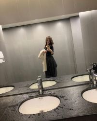 -5M HAIR SALON