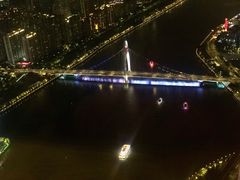 -广州塔卢特斯法国旋转餐厅