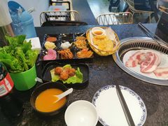 -烤路里·韩国品质自助烤肉(石路天虹4号店)
