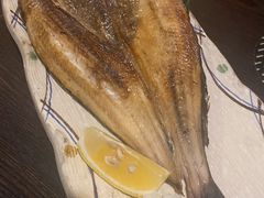 烤开片鱼半身-角落里(中山公园店)