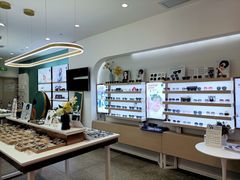 -无界眼镜MaxLess(南翔印象城店)