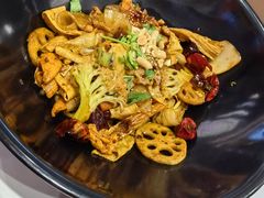 -醉人椒麻辣香锅(王府井喜悦店)