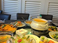 -大头虾越式风味餐厅(光明广场店)