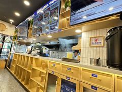 -弄堂咪道-饭香·面香·馄饨香(兴梅店)