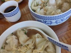 -笑来喜馄饨小笼工坊店(湖滨街店)