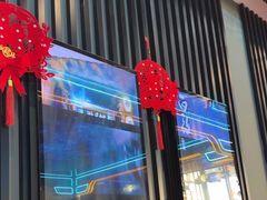 -屋有岛沉浸游戏旗舰店(中山公园店)