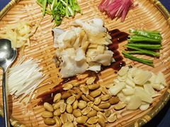 -维园悦谱·海派家常菜(乌鲁木齐南路店)