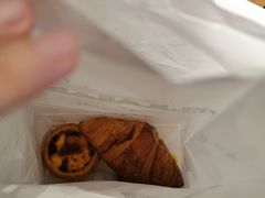 爆浆牛角包-六贤记(杭州龙湖滨江天街店)