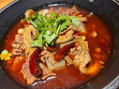 -大众跷脚牛肉馆·非遗传承单位(峨眉山店)