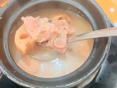-莲餐厅·湖北菜·藕汤是头牌(愚园路店)