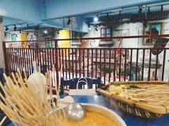 -马路边边麻辣烫联盟路店