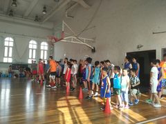 -育华篮球培训(新华路校区)