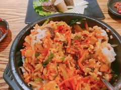 韩式拌饭-吴草鸡爪오초닭발韩食堂(融恒盈嘉中心店)