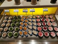 自助取餐区-上海浦东假日酒店逸庭咖啡厅
