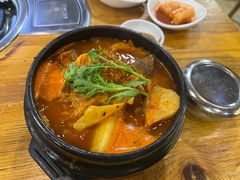 -喇喇排骨火锅·传统韩式脊骨汤(望京西园总店)