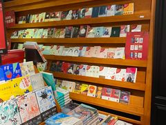 -西西弗书店&矢量咖啡(壹方购物中心店)