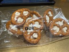 -OUR Bakery(中海环宇荟店)