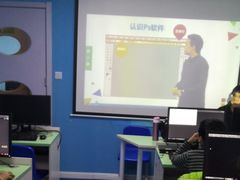 -童程童美少儿编程乐高机器人(世纪都会校区)