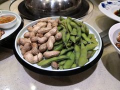 毛豆花生-船梆煮•蒸汽海鲜·炉火烤肉(五四广场店)