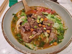-百春原湖南牛肉粉(百联世纪店)