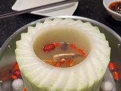 -得意咚瓜·顺德鱼生·冬瓜火锅(深圳首店)