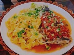 招牌鱼头面-屯屯面(海尔路店)