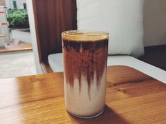 红豆沙拿铁-Line 咖啡(石厦花园店)