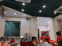 大堂-正能量脆肉鲩火锅