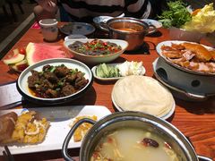 -龙聚德北京烤鸭(沙坪坝华宇A馆店)