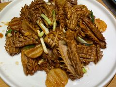 爆炒腰花-闫府私房菜·百年鲁菜(恒隆店)