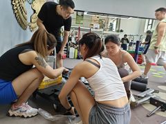-悦耐私教健身馆(保利中心店)