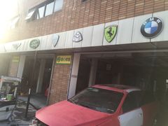 -蜂鸟快修喷漆钣喷汽修旗舰工厂(军工路店)