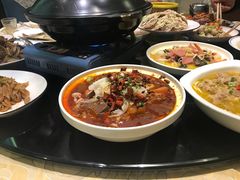 外婆红烧肉-申阿婆·上海菜·小海鲜(国展店)