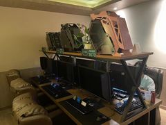 -网鱼网咖·vision pro(黄浦人民公园店)